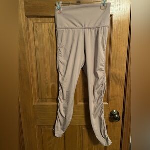 Nike Dri-Fit Ruched Leggings in Light Pink